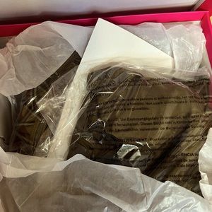 Gorgeous olive boot from Shoe Dazzle! Size 10.